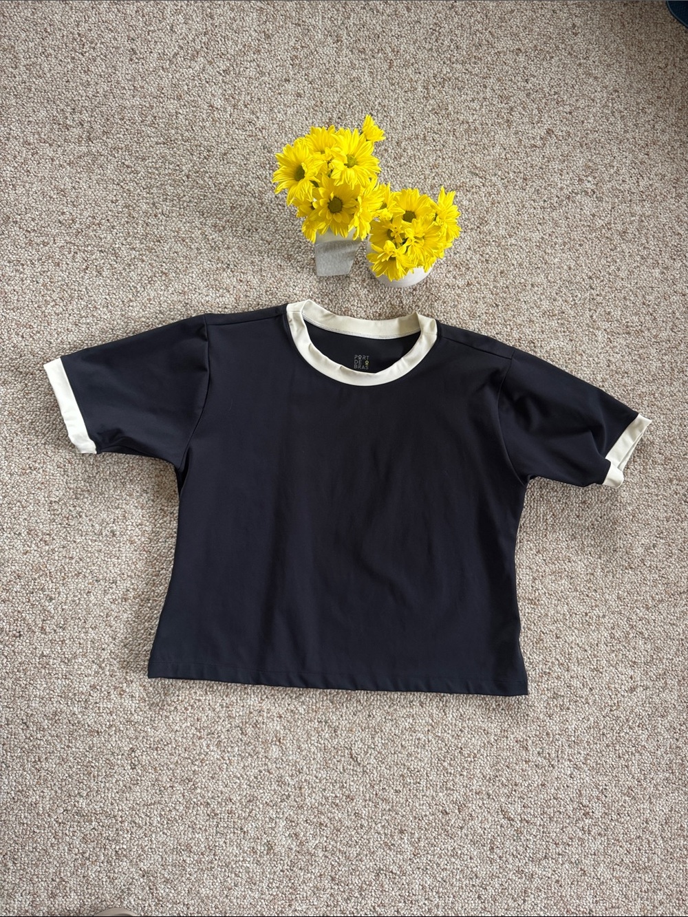 Port De Bras - AKARI T-SHIRT BLACK / CHANTILLY